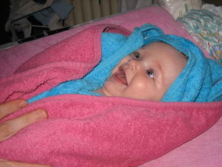 J'adore les chatouilles apr�s mon bain.