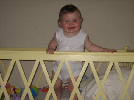 Je me tiens debout comme une grande